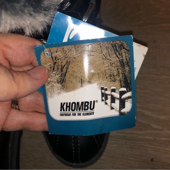 Khombu ladies NWT winter snow boots size 8 - Picture 8 of 9